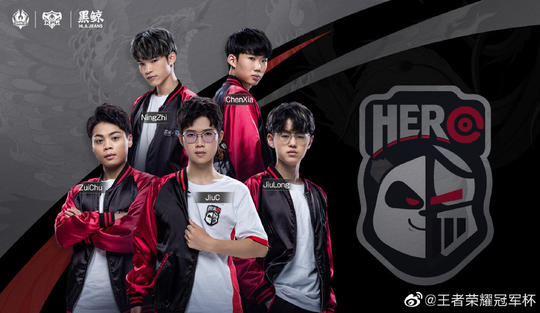 成为球队增 成为球队增