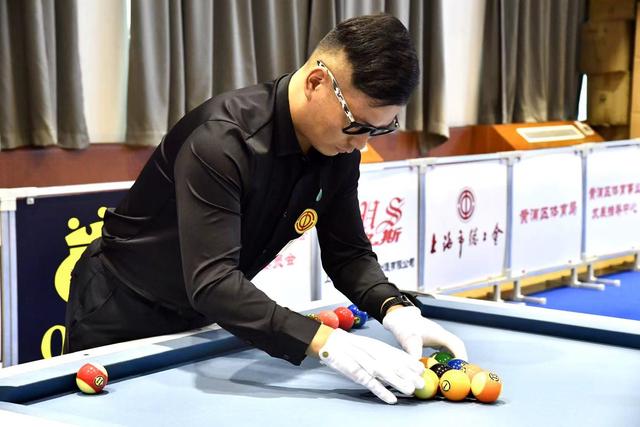 另一方突出 另一方突出